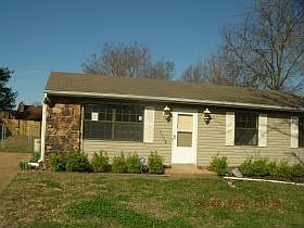 1st image of 4391 Castle Heights Dr