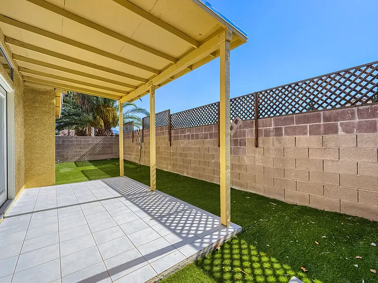 5900 Round Castle St — Photo 19