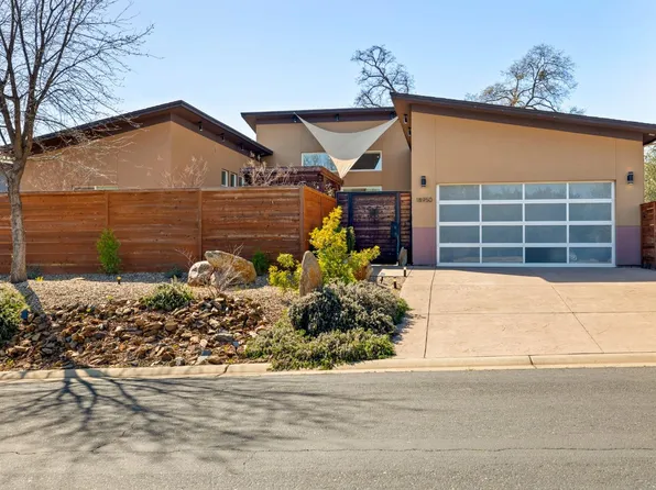 18950 Old Bridge Rd, Jamestown, CA 95327