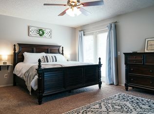 1313 Quail Run Cir, Bentonville, AR 72712