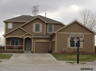 9810 S 28th Avenue Cir, Bellevue, NE 68123