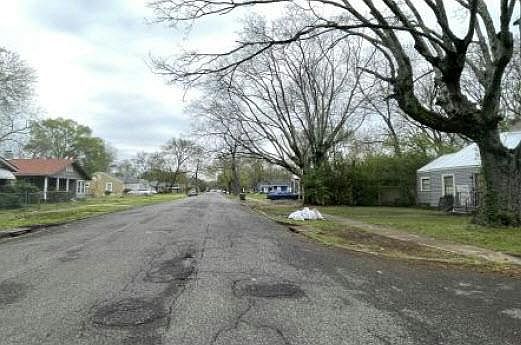 5th image of 7003 1st Ave S