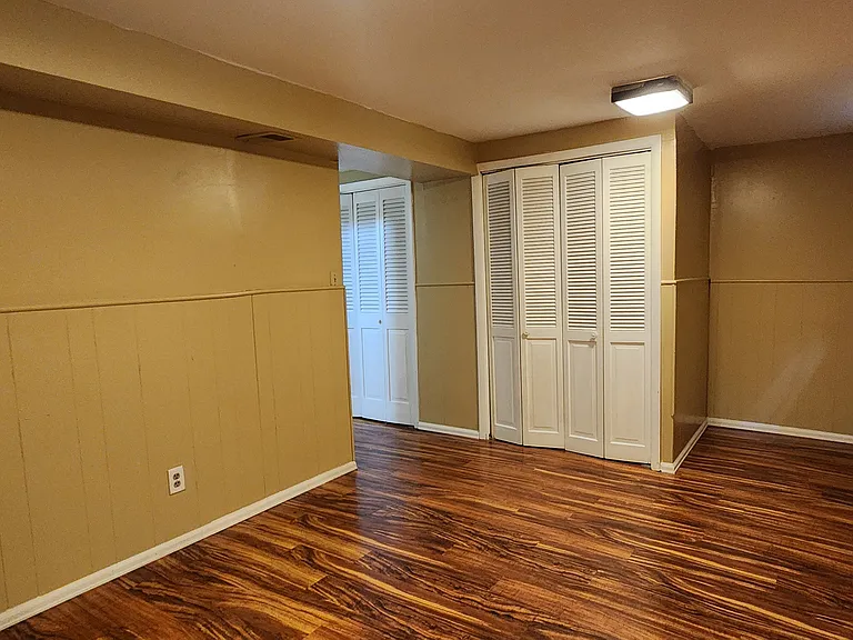 188 Paris Cir — Photo 25