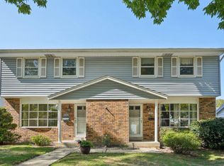3817 S 83rd St #3815, Milwaukee, WI 53220