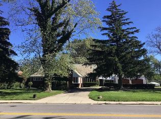 821 Eggert Rd, Amherst, NY 14226