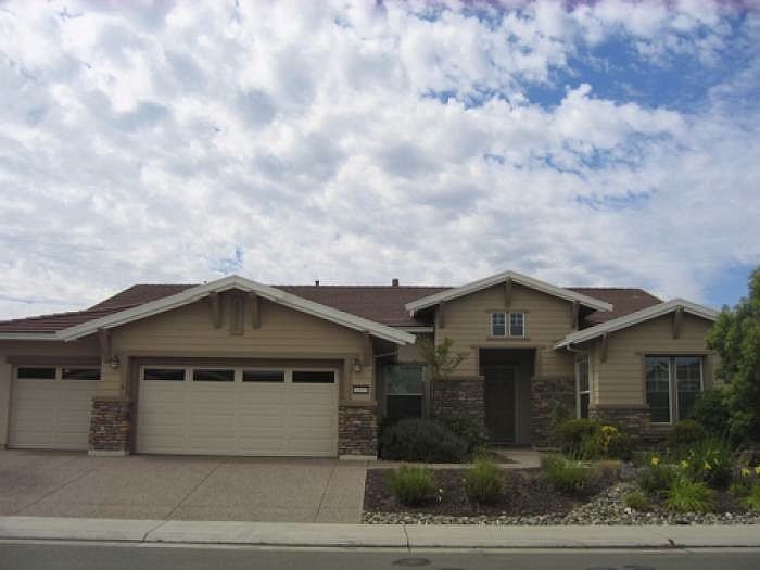 1st image of 1317 Lasso Lake Ln