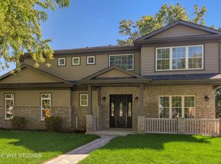 915 E Euclid Ave, Arlington Heights, IL