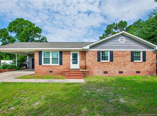 5815 McDougal Dr, Fayetteville, NC 28304