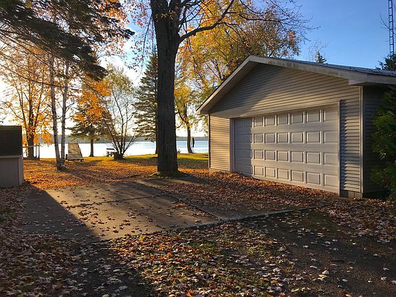 3rd image of 17425 Grand Lake Blvd
