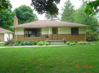 644 W Orchard Dr, Traverse City, MI 49686