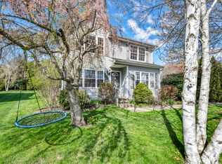 18 Kathryn Dr, Bridgeport, CT 06610