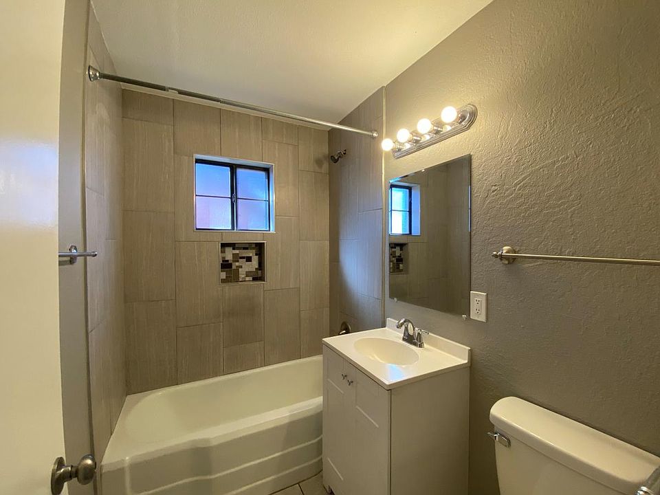 1st image of 306 Garden St APT A