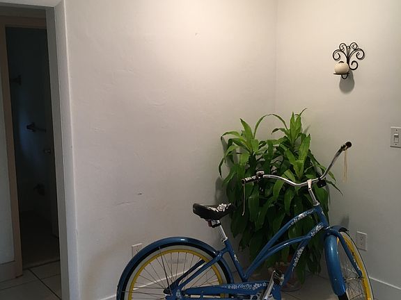 3rd image of 1201 E Ponce De Leon Blvd APT 204