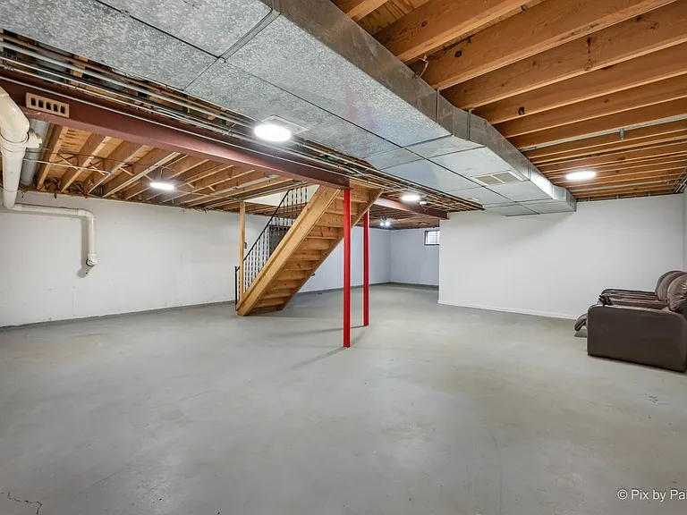 458 Cove Dr — Photo 36