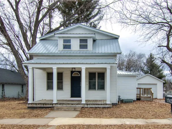1512 Daniels Avenue, Altoona, WI 54720