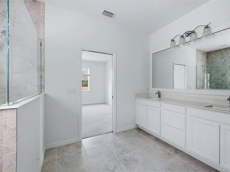 8113 Sternway Rd — Photo 19