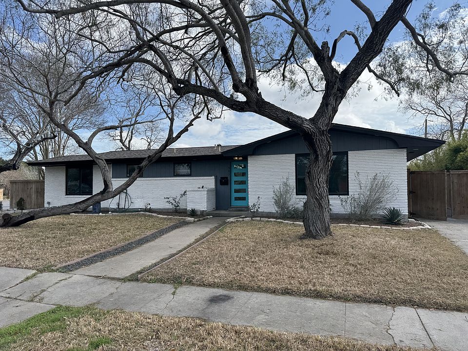 1st image of 501 Bermuda Pl