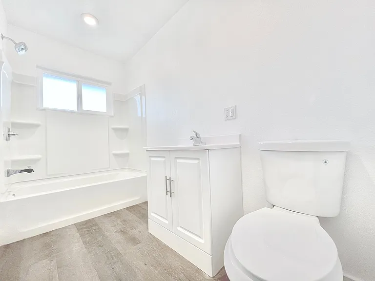 3900 Nicolet Ave — Photo 24