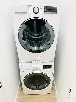 Rented by Ink Realty Services LLC | media 16