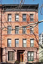161 President Street in Carroll Gardens