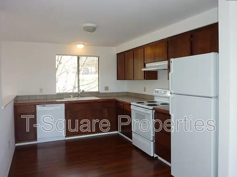 5209 S 4th Ave #A — Photo 2