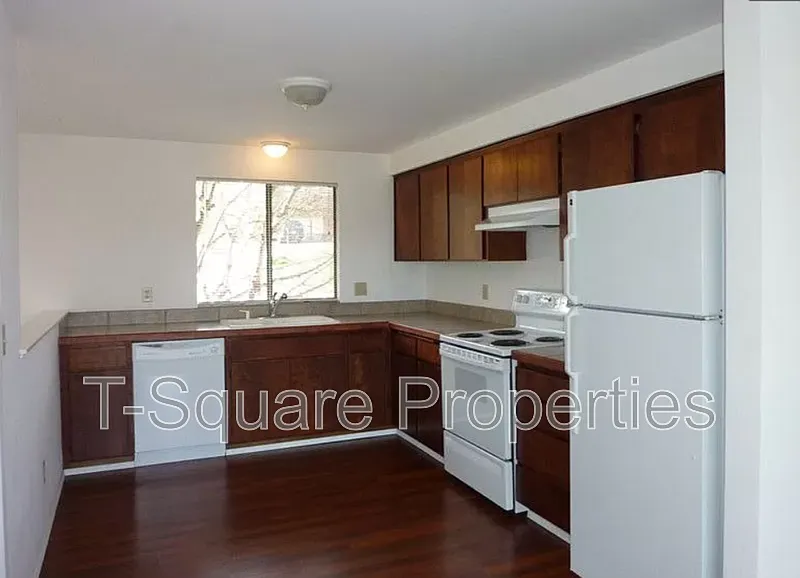 Building Photo - 5209 S 4th Ave #A