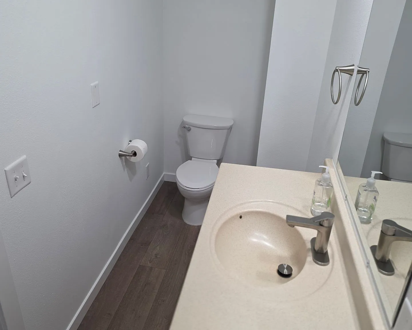 Charming, Newly Remodeled 1-Bedroom Apartment Near Downtown Baraboo — Photo 3