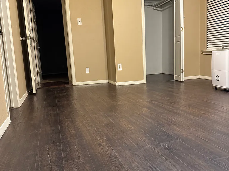 3228 Delaford Dr — Photo 28