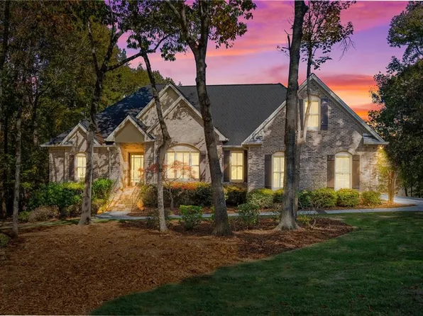 720 Milton Dr, McDonough, GA 30252