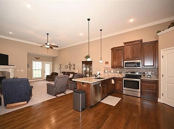 3rd image of 15430 NW 124th Ter