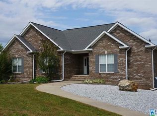 79 Peaceful Ln, Talladega, AL 35160