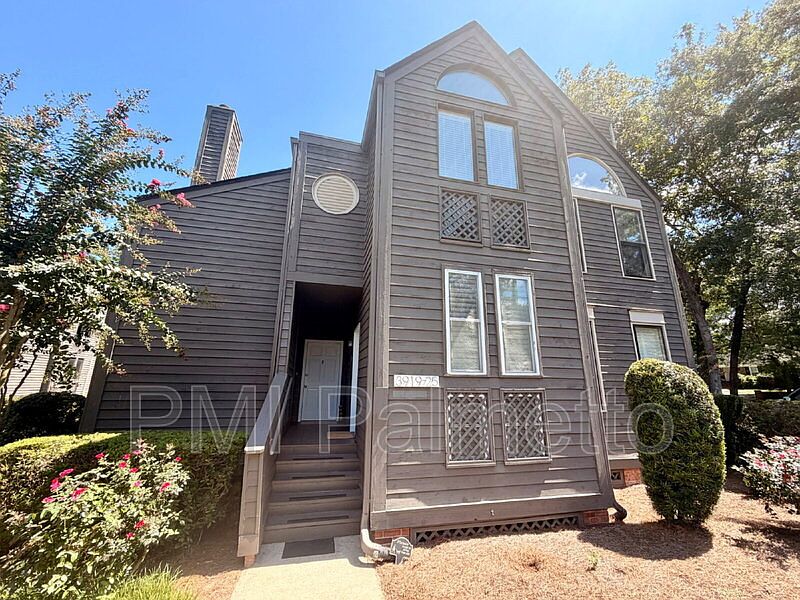 1st image of 3923 W Buchanan Dr