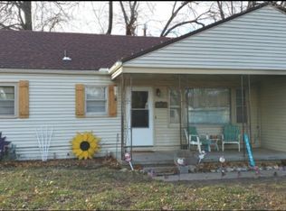 401 N Burns Ave, Valley Center, KS 67147