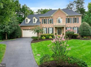 6309 Cardinal Hill Pl, Springfield, VA 22152