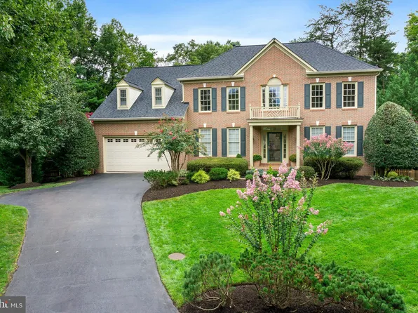 6309 Cardinal Hill Pl, Springfield, VA 22152