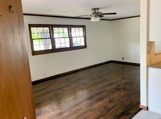 5402 Roberts St, Greenville, TX 75402