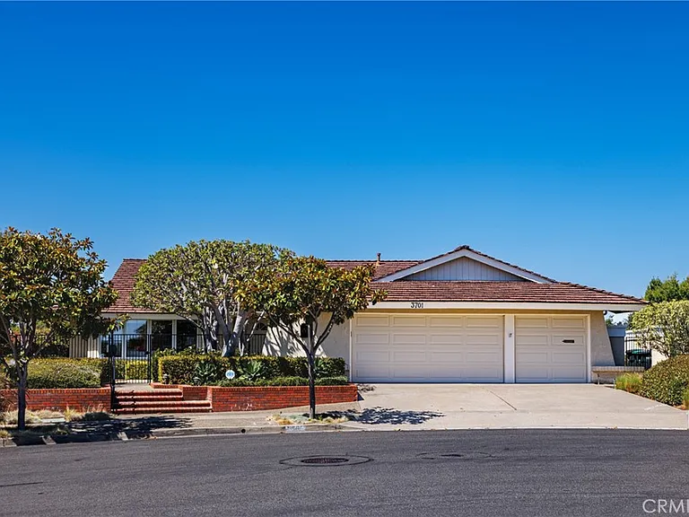 3701 Inlet Isle Dr — Photo 48