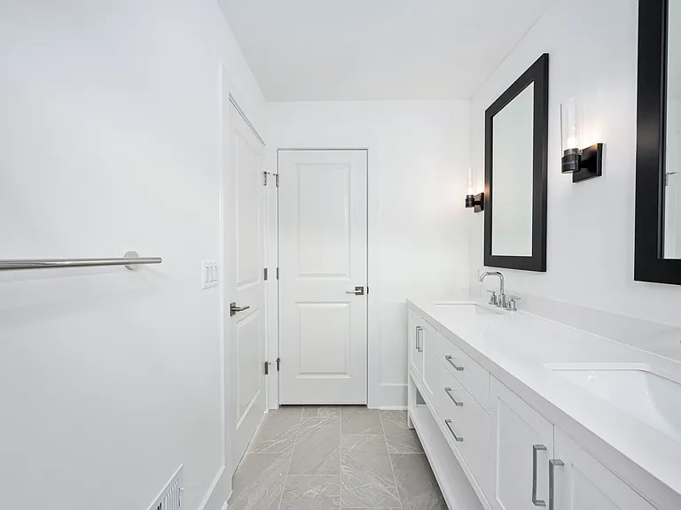 9207 Forkleaf Oak Dr — Photo 62