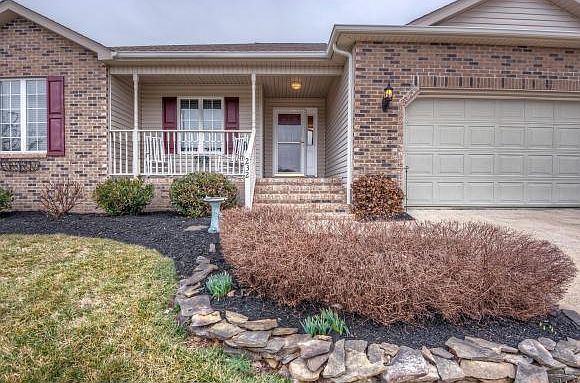 1st image of 232 Leslie Ct