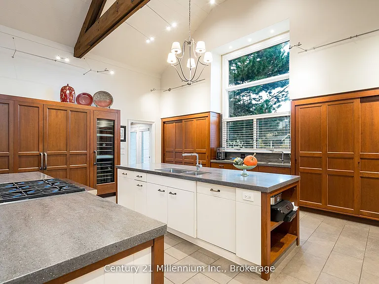 160 Grand Cypress Ln — Photo 14