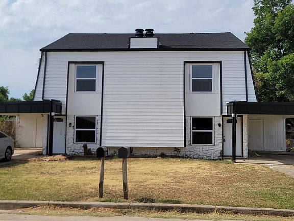 2nd image of 306 Woods Dr