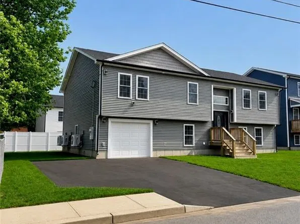 135 1st Ave, Cranston, RI 02910