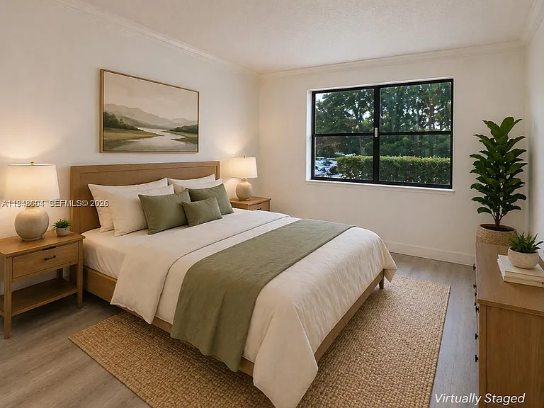 321 Lakeview Dr #105 — Photo 22