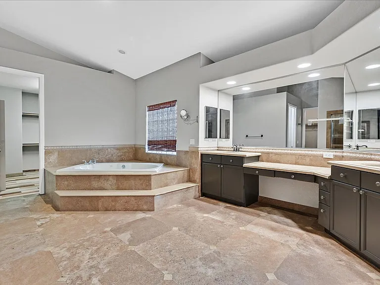 10603 Porta Romana Ct — Photo 29