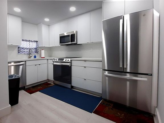 2nd image of 9523 S Hollybrook Lake Drive #106