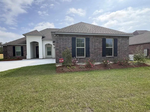 44344 Lake Wind Dr, Hammond, LA 70403