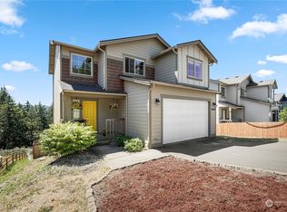 2400 Sand Dollar Rd W, Bremerton, WA 98312