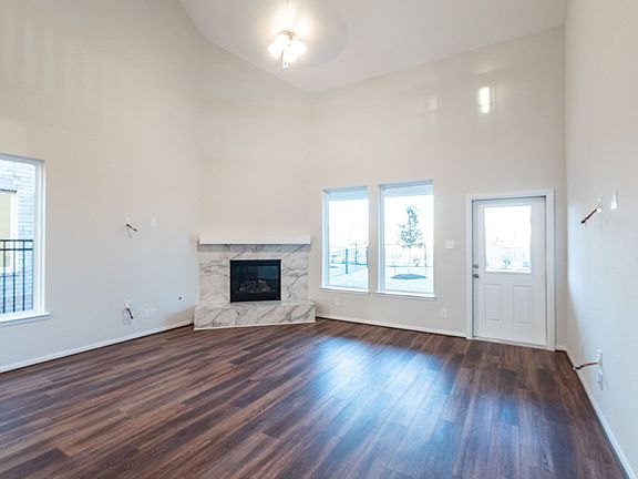 4th image of 225 Bonita Beach Dr