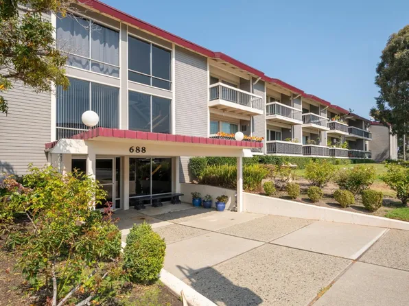 688 Mariners Island Blvd APT 216, San Mateo, CA 94404