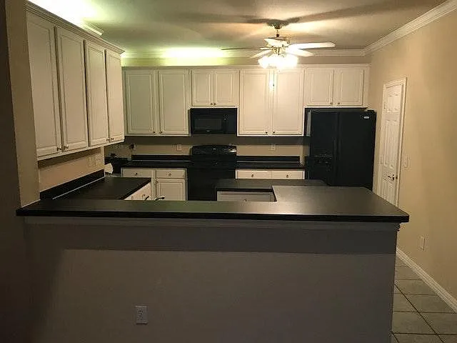 327 Regal Drive — Photo 2